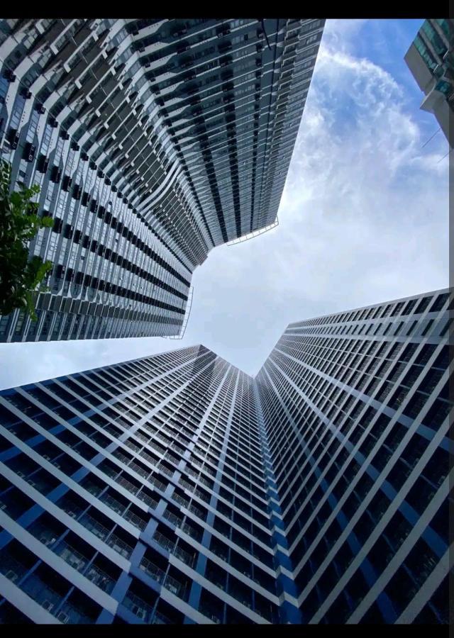 Air Residences Condominium Deluxe 马尼拉 外观 照片