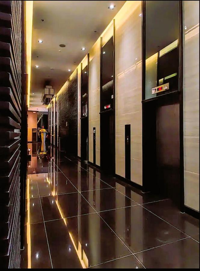 Air Residences Condominium Deluxe 马尼拉 外观 照片